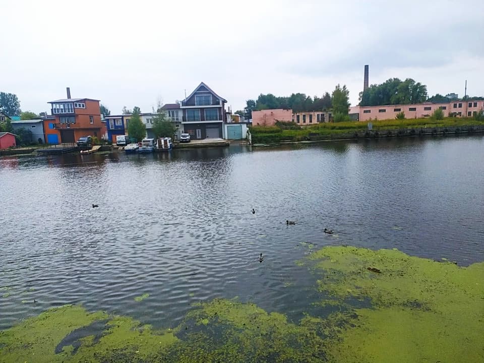 Oktyabrsky Island - Image 1