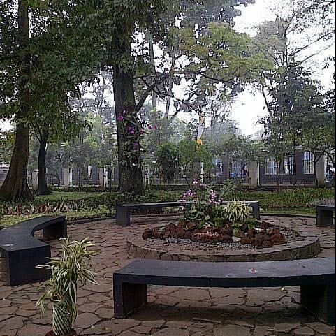 Taman Pustaka Bunga - Image 1