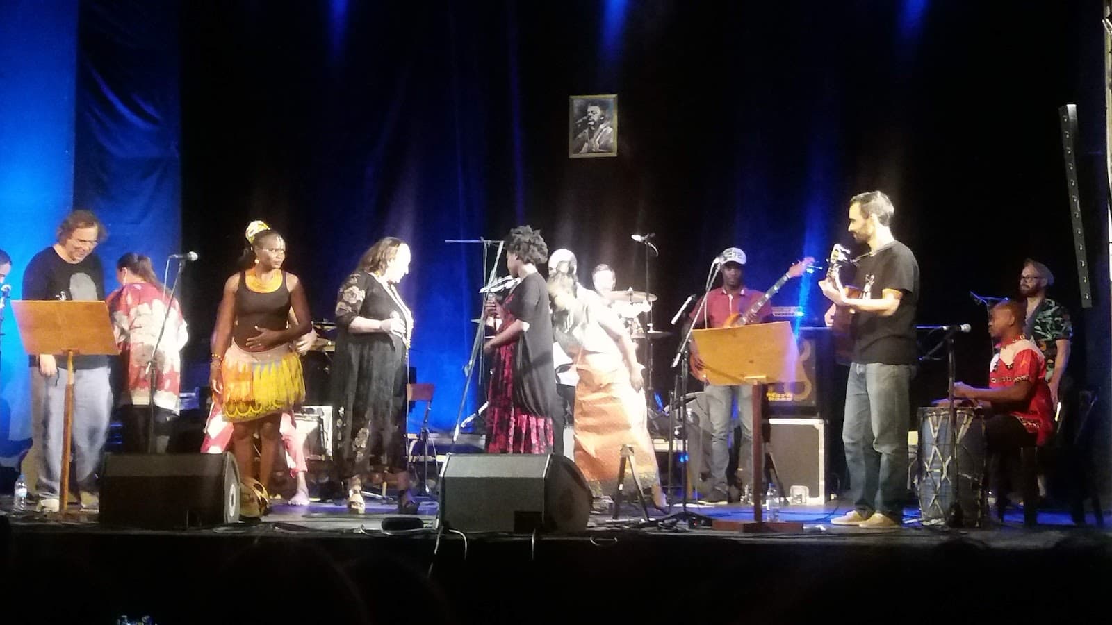 Teatro Avenida - Image 1