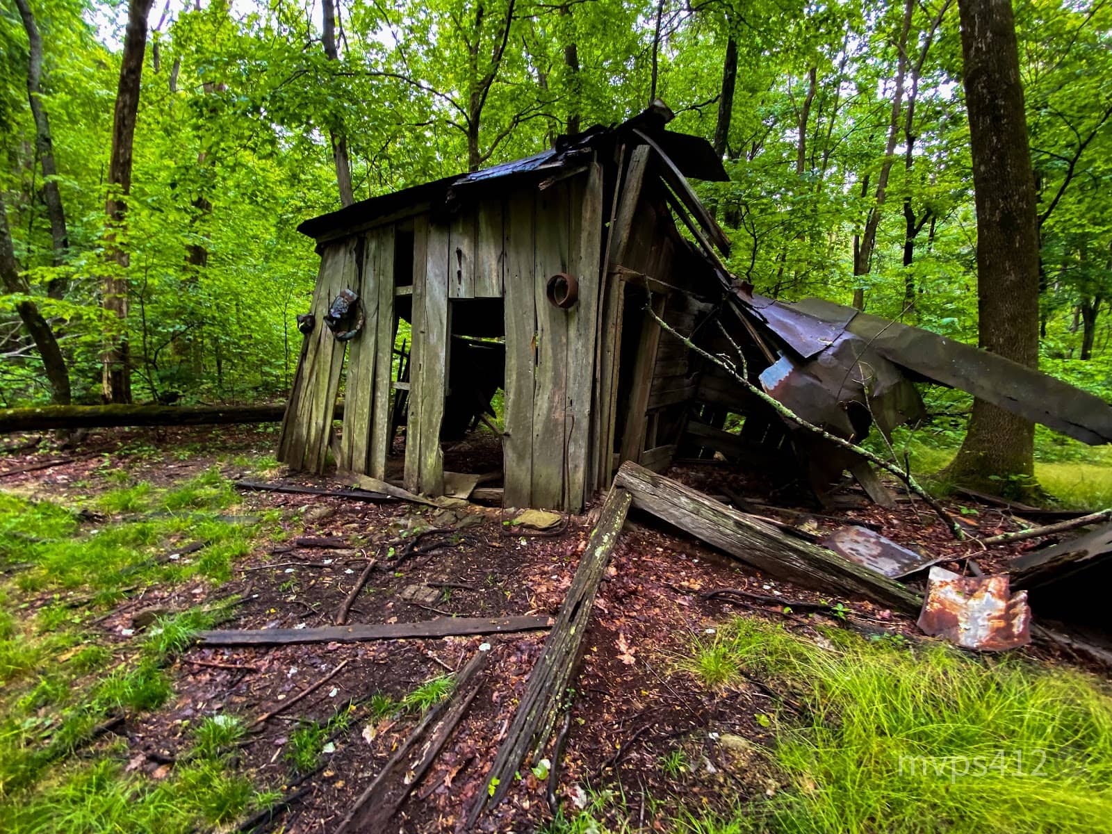 Nearby South River Overlook