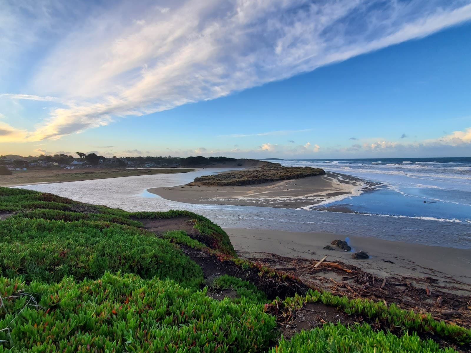 Salmon Creek Beach - Image 1
