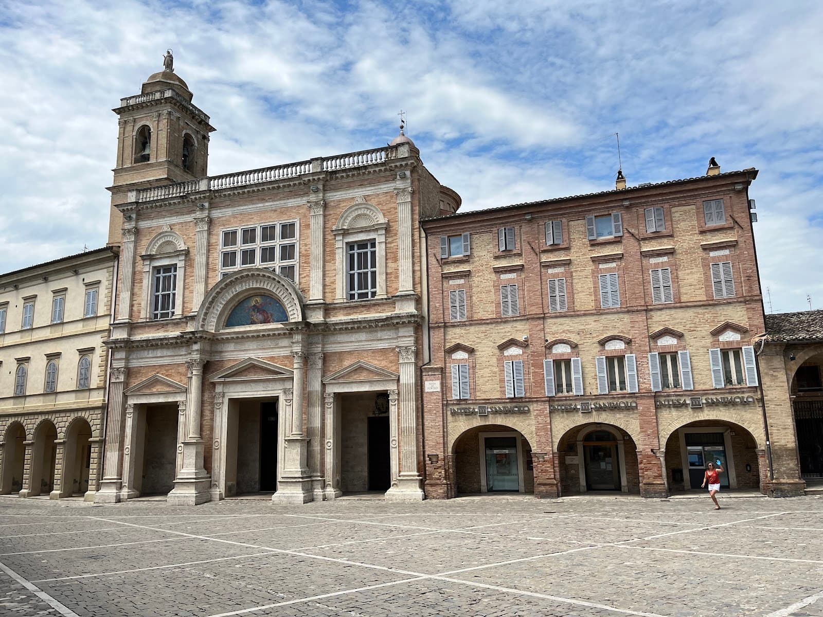 Offida (day trip) - Image 1