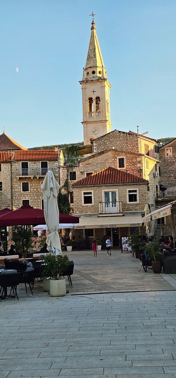 Jelsa Old Town and Pjaca - Image 1