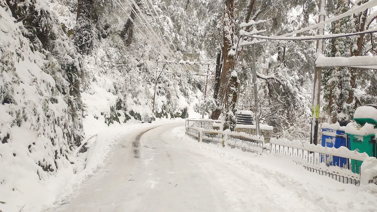 Thandi Sadak - Image 1