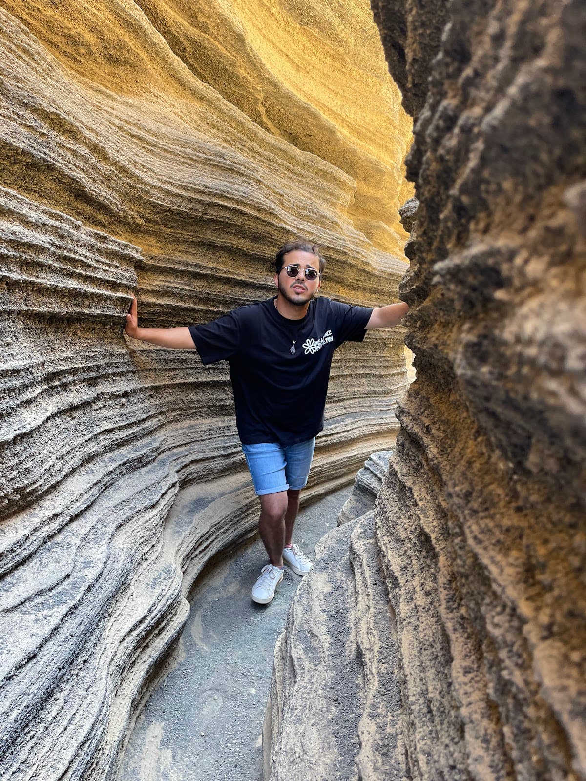 Las Grietas Montaña Blanca - Image 1