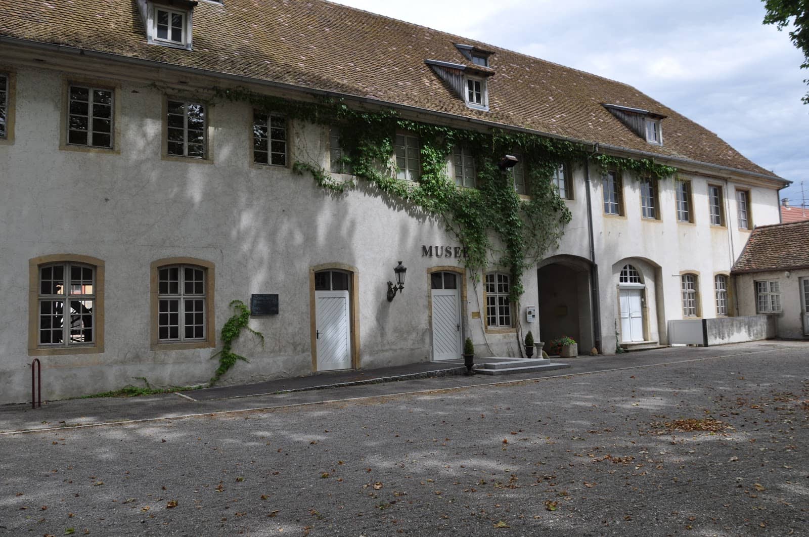 Modern Wallpaper Innovations