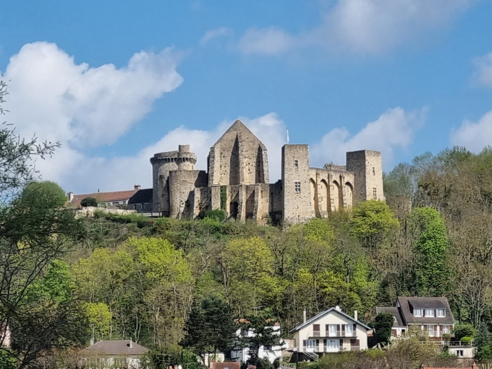 Chevreuse old town & Yvette footbridges - Image 1