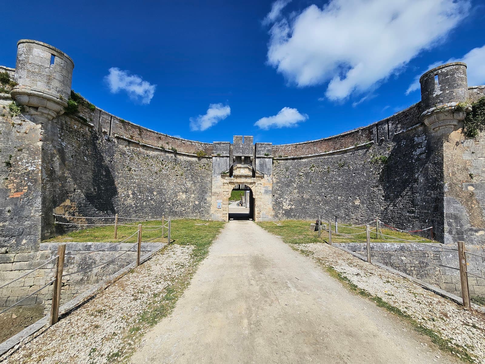 Fort la Prée - Image 1