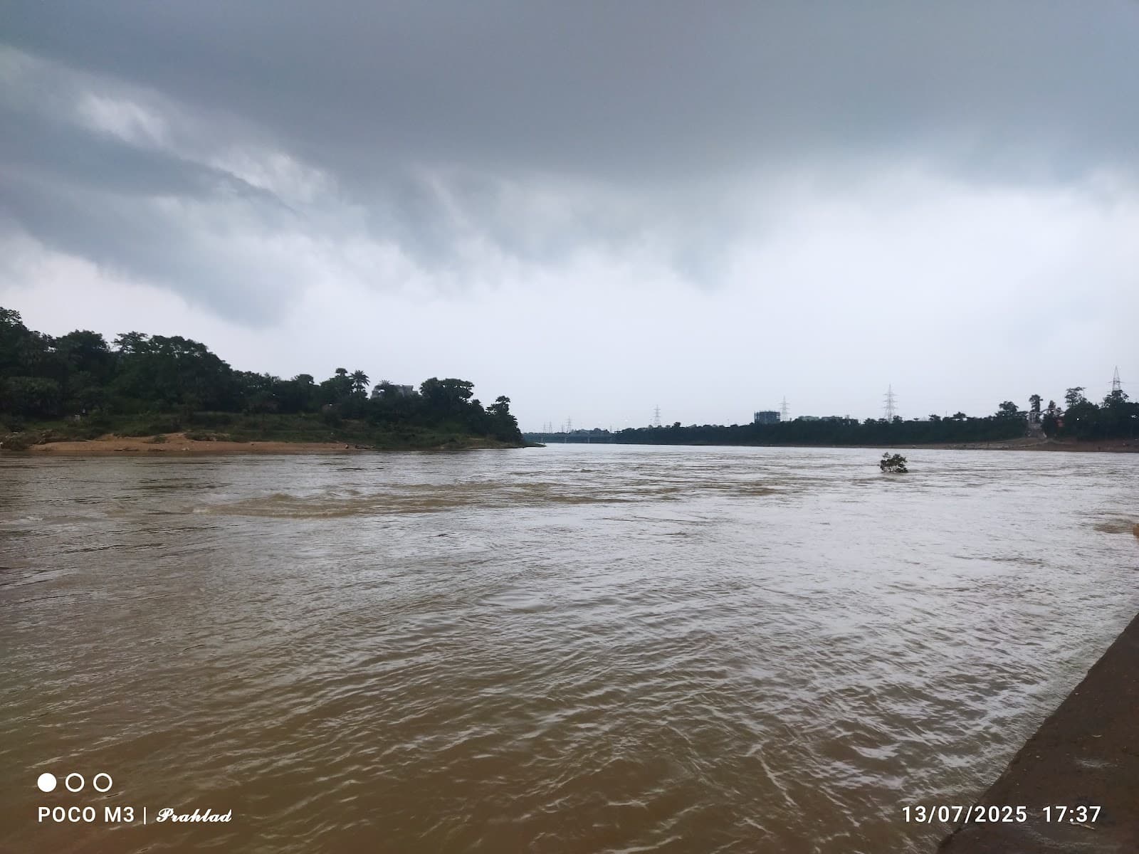 Domuhani Bridge - Image 1
