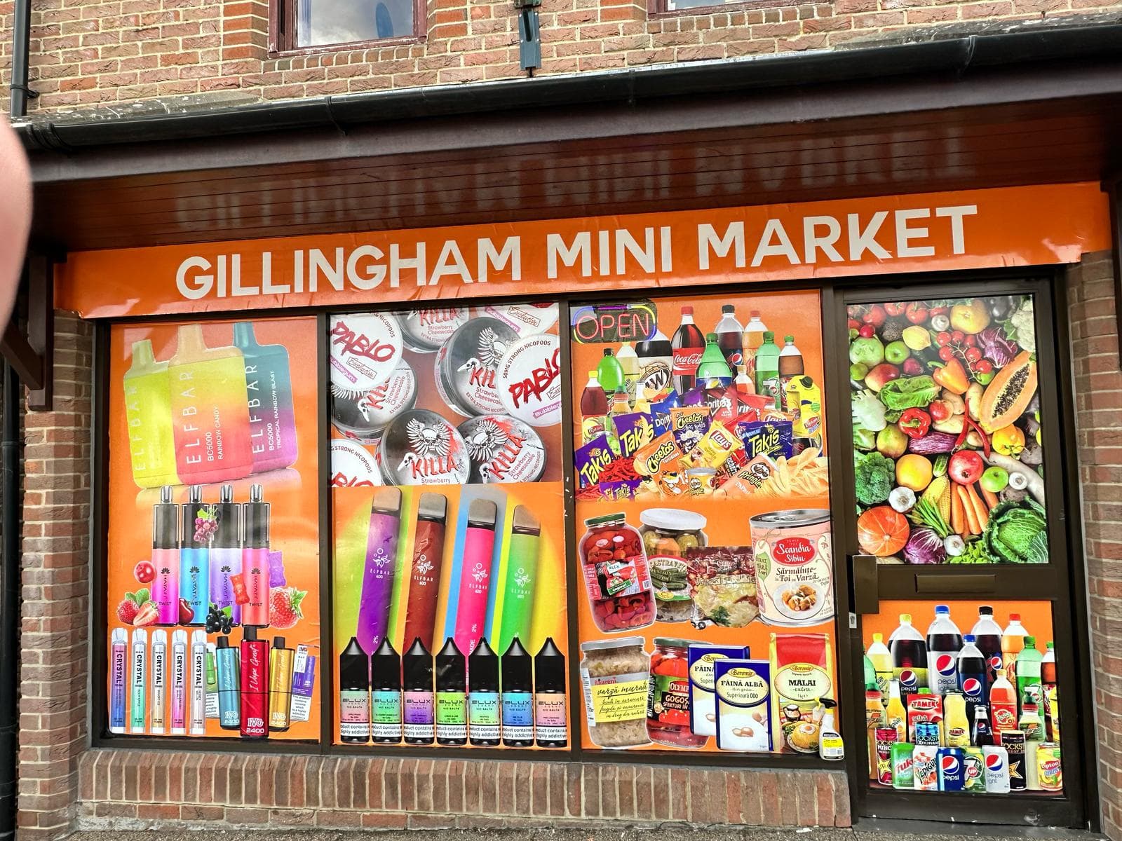 Gillingham High Street Market - Image 1