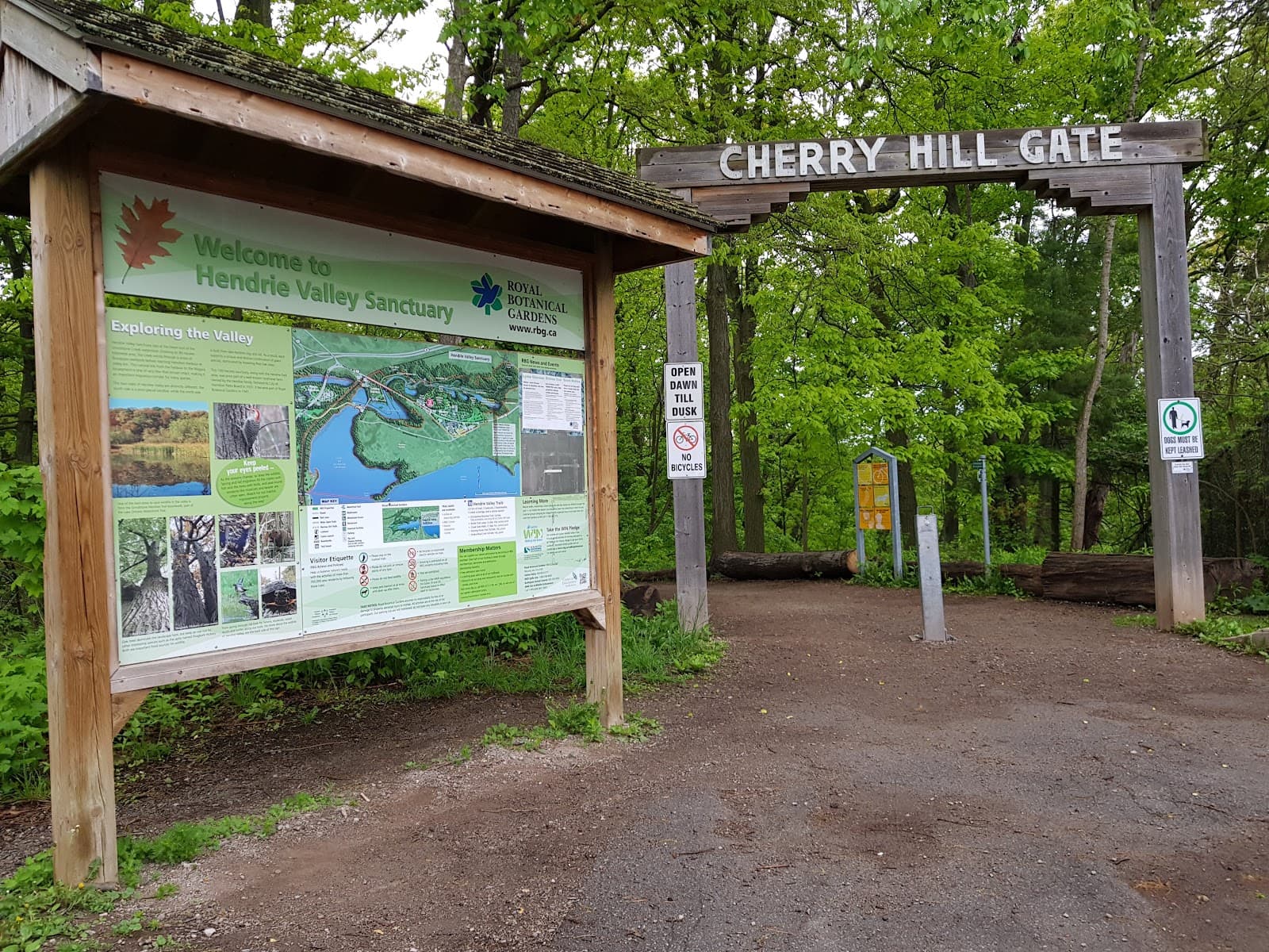 Royal Botanical Gardens Cherry Hill Gate - Image 1