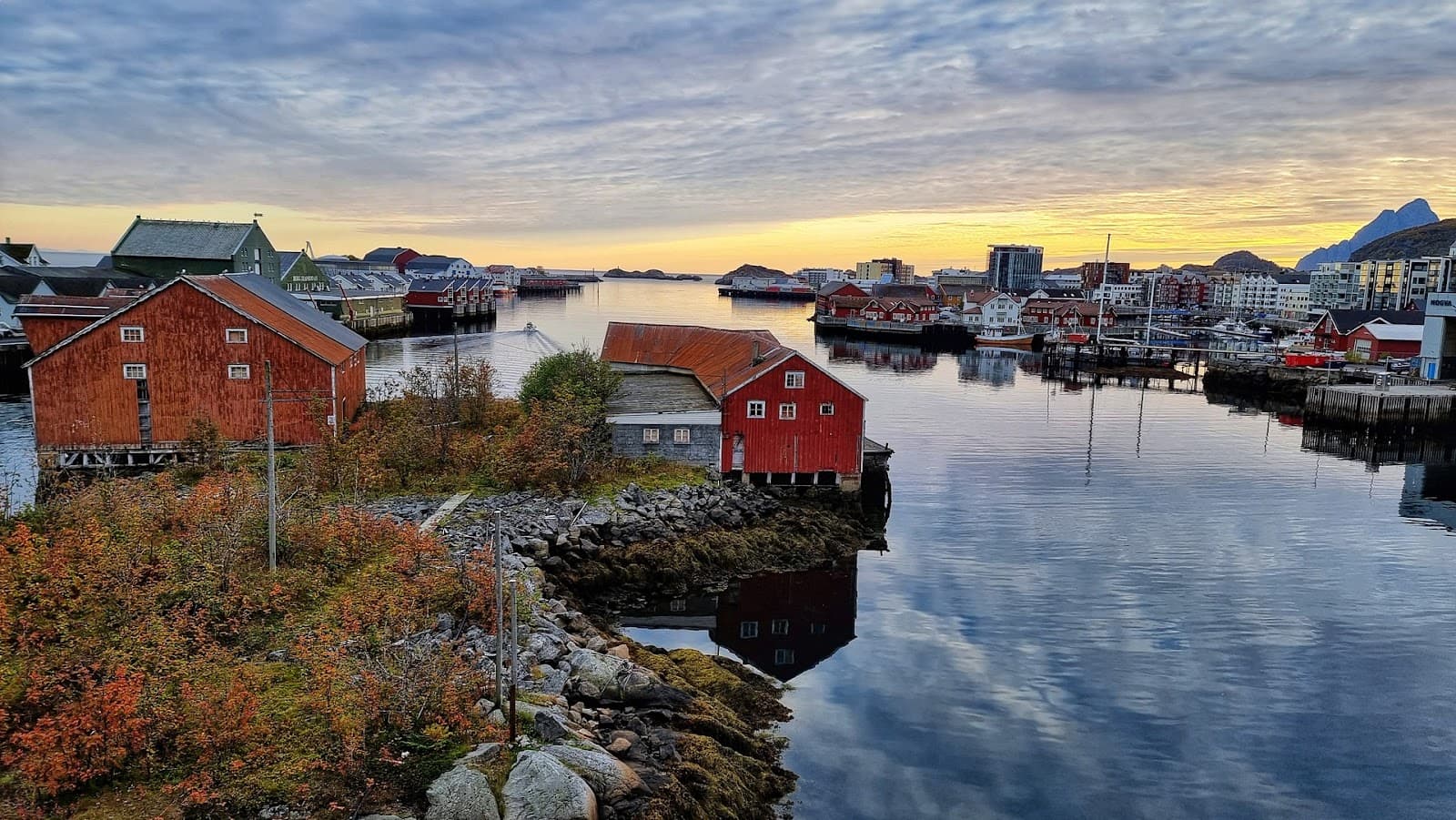 Svolvær - Image 1