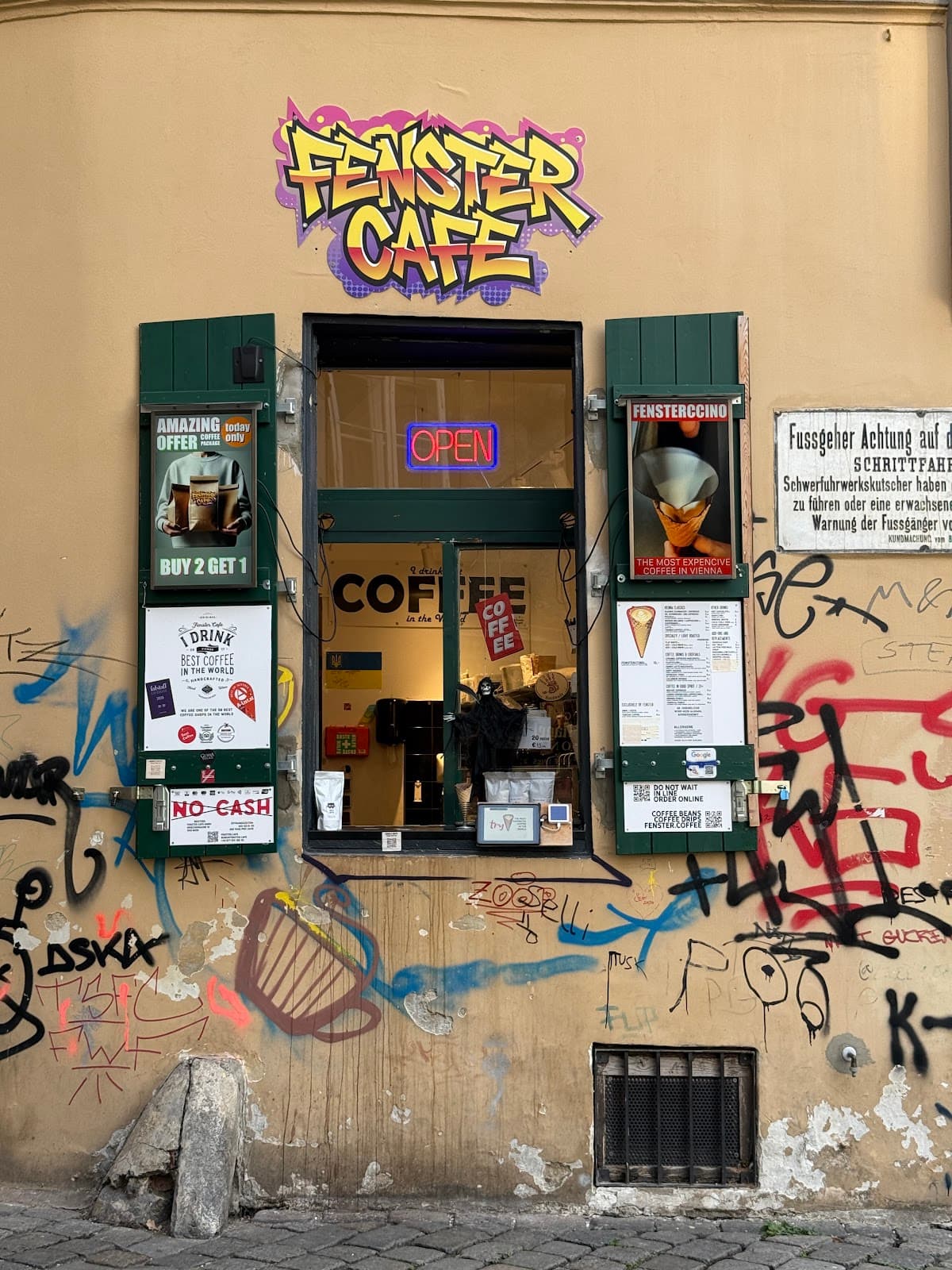 Fenster Café - Image 1