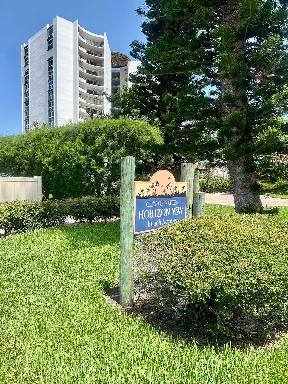 Horizon Beach - Image 1