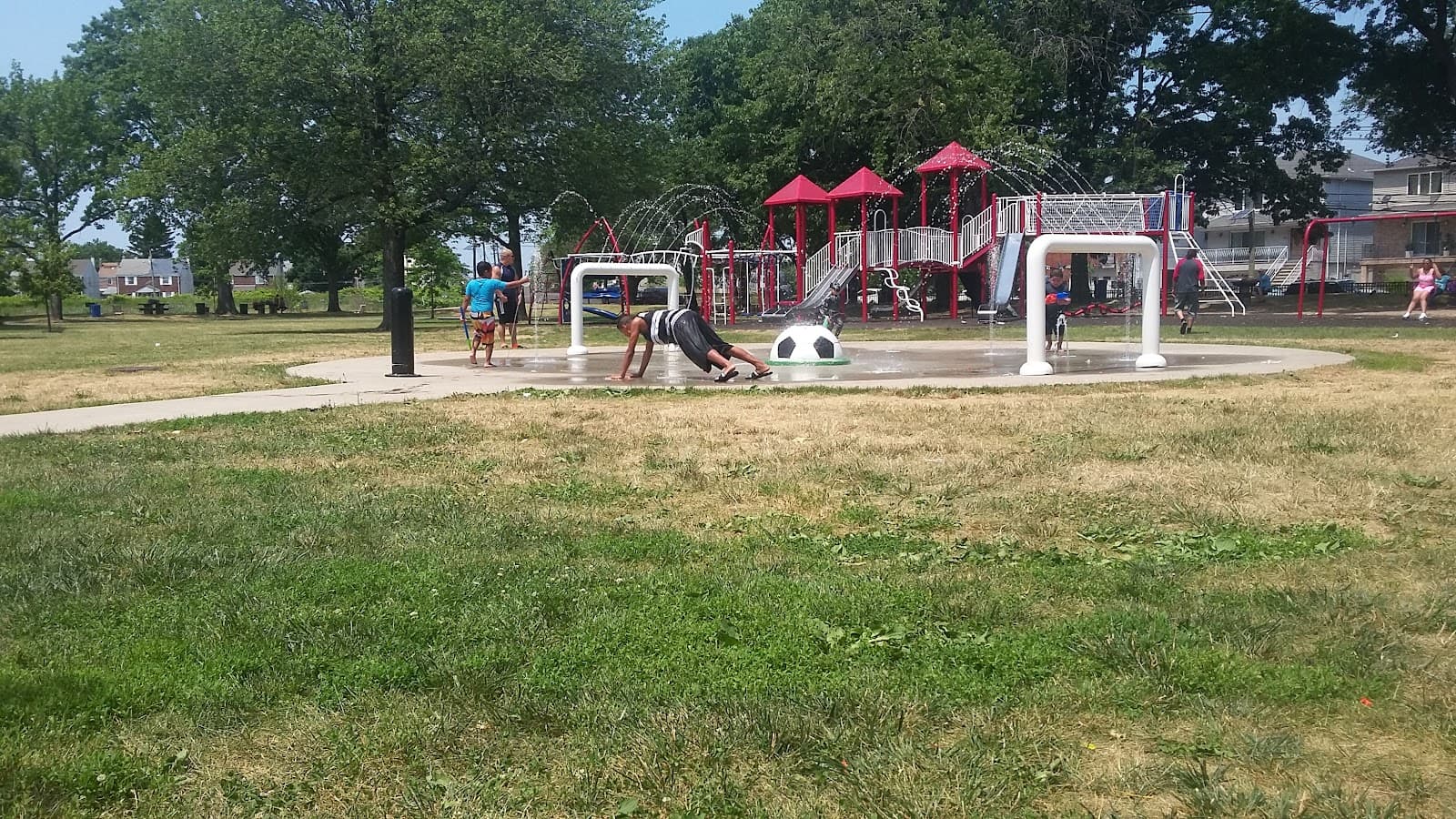 Mattano Park - Image 1