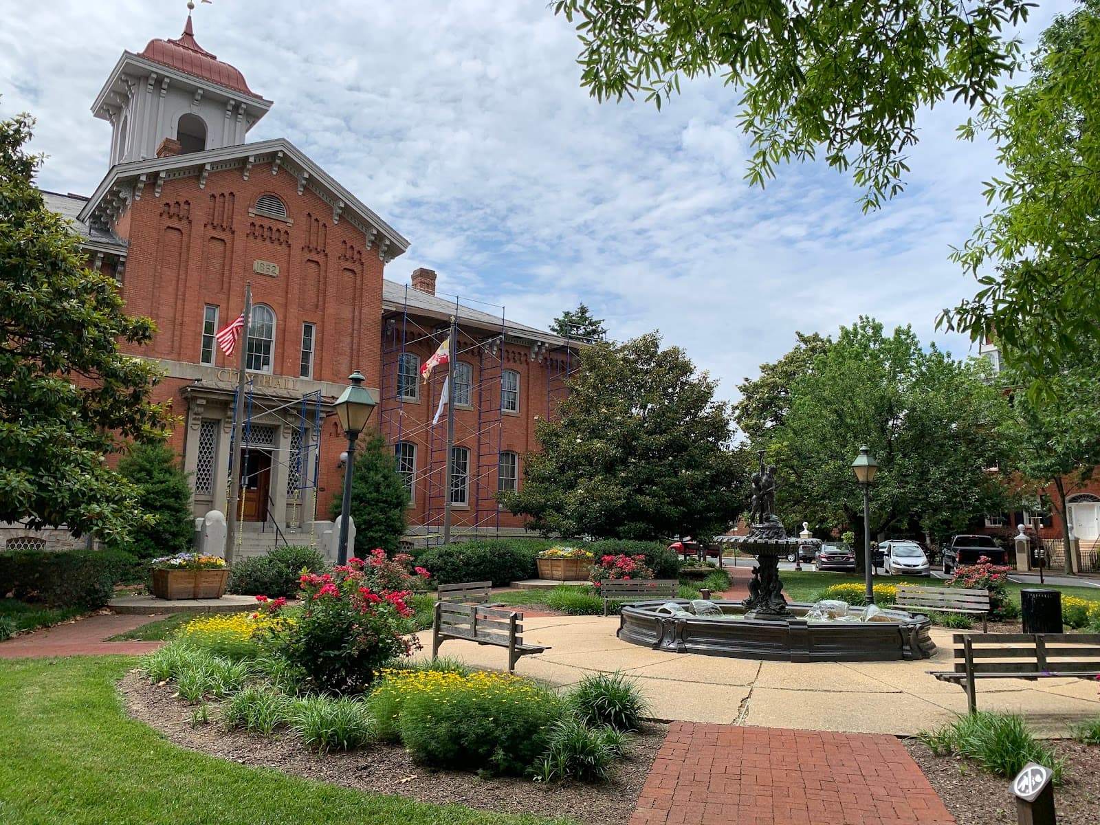 Frederick City Hall and Courthouse Square - Image 1