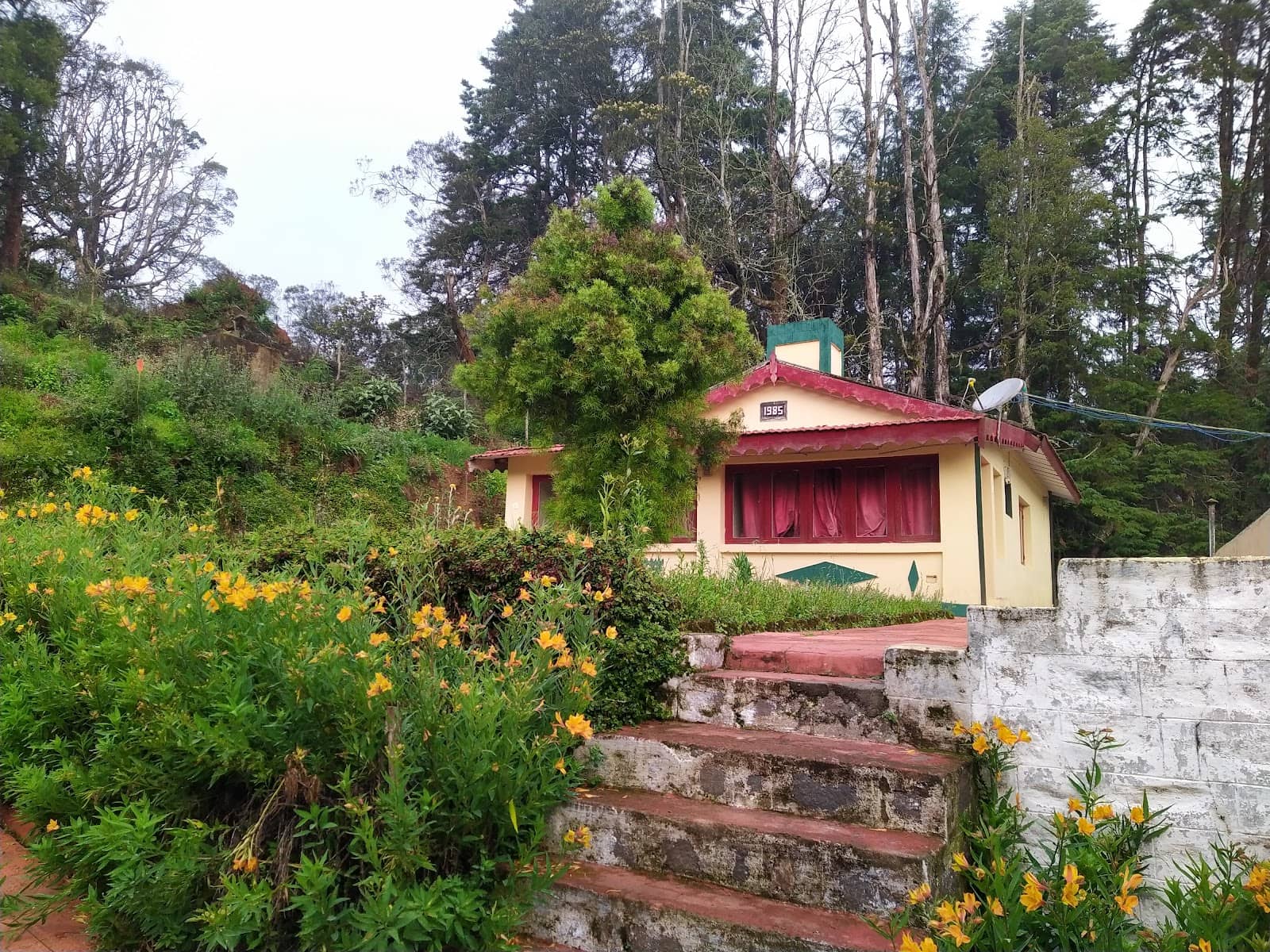 Historic Retreat Ambiance