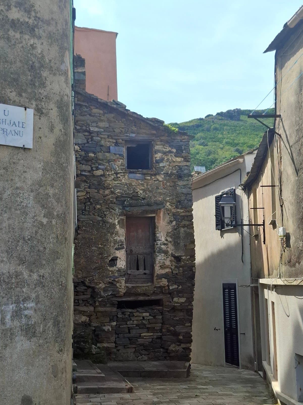 Cardo Village - Image 1