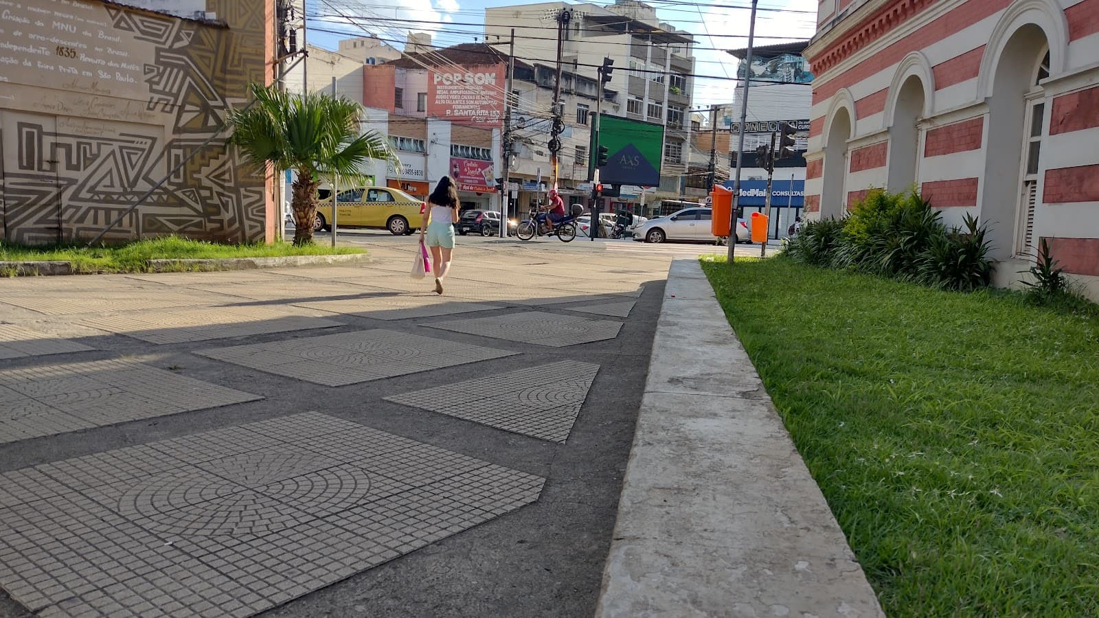 Praça Antônio Carlos - Image 1