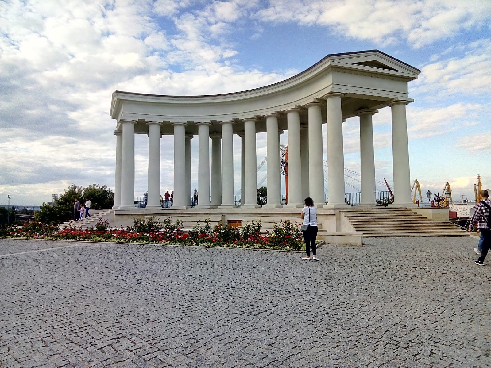 Vorontsov Colonnade - Image 1