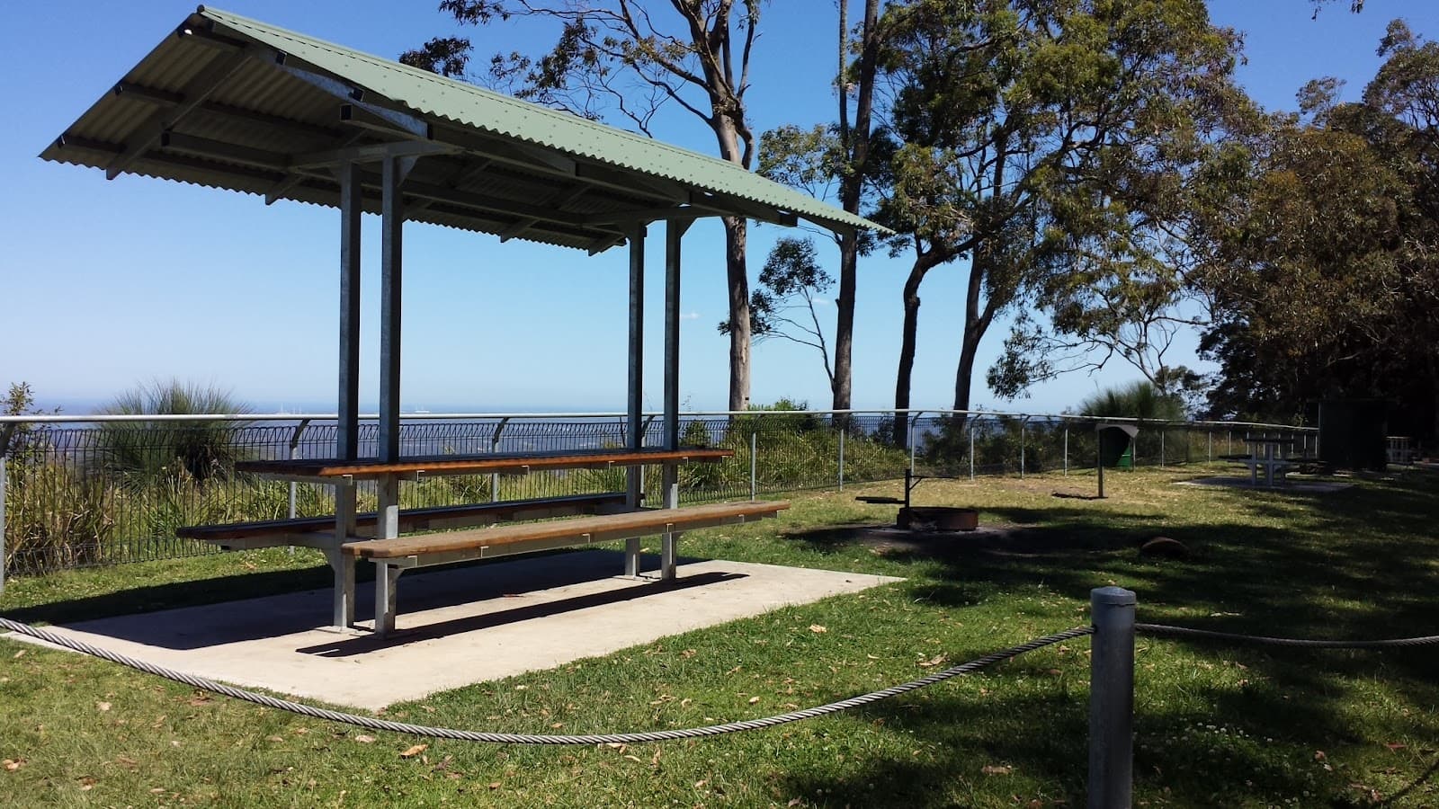 Heaton Lookout - Image 1