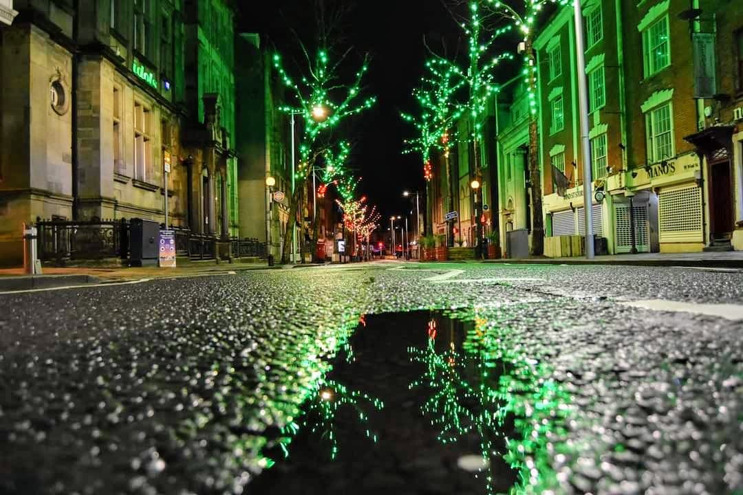 Wind Street - Image 1