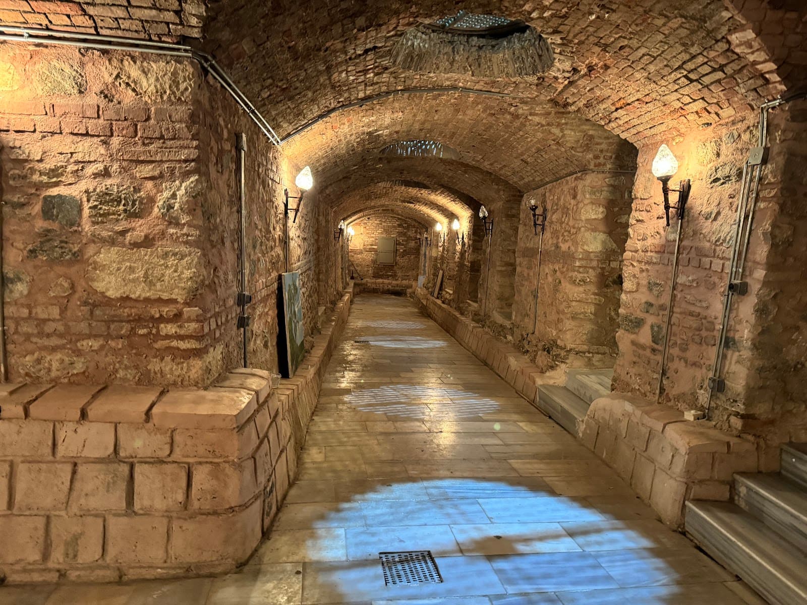 Rumeli Han - Image 1