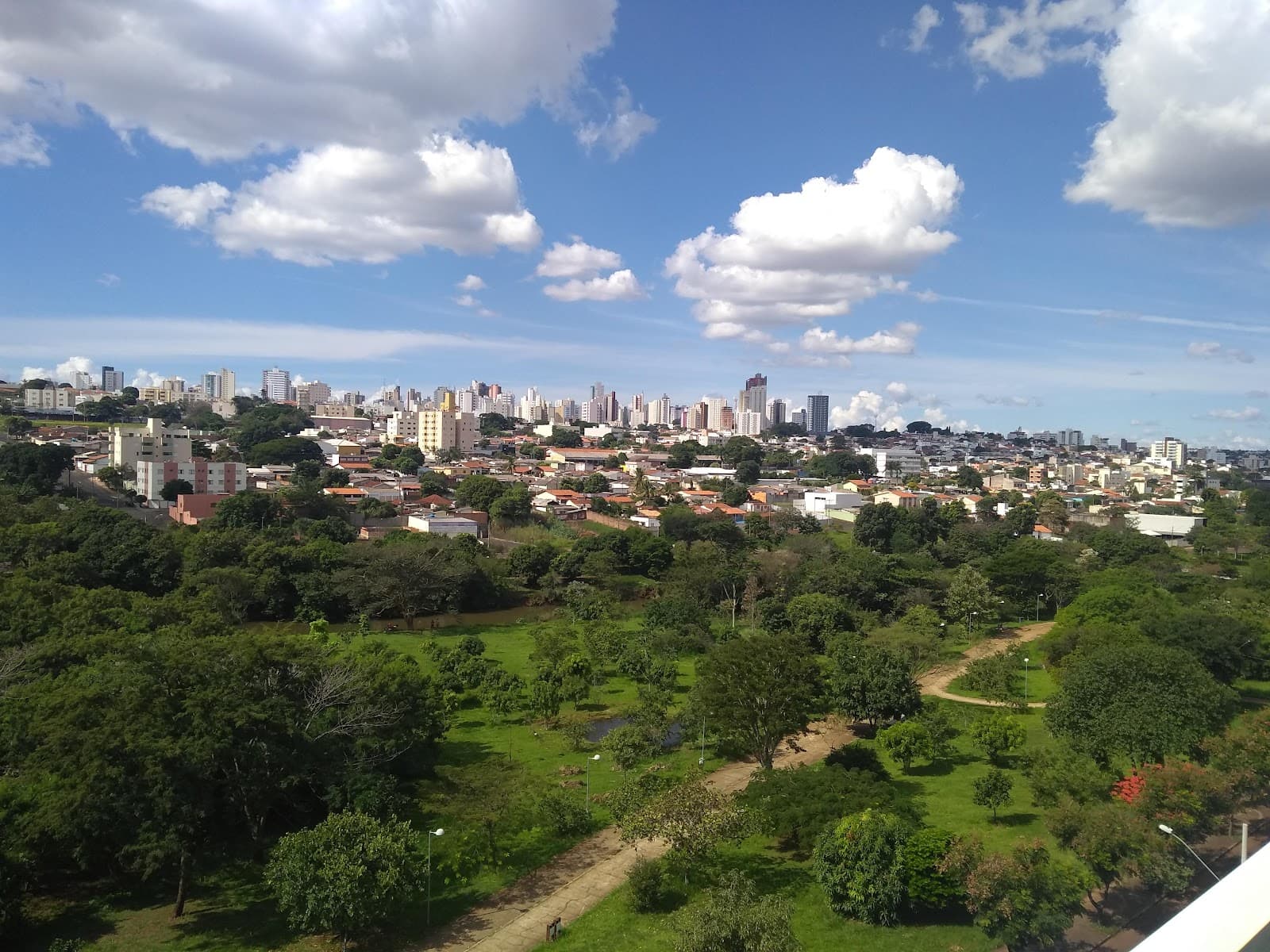 Parque Linear do Rio Uberabinha Uberlândia - Image 1