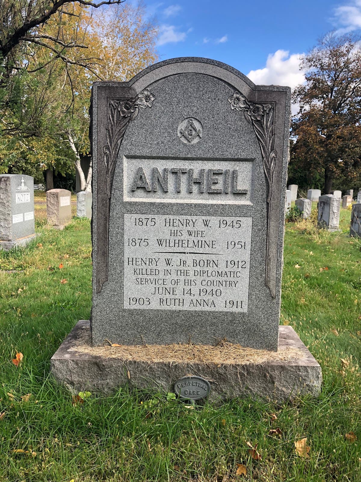 Riverview Cemetery - Image 1