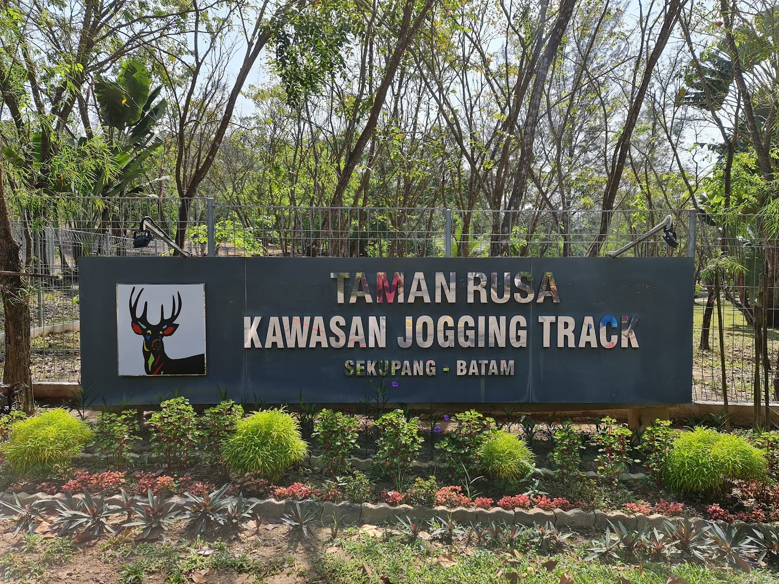 Taman Rusa Sekupang - Image 1