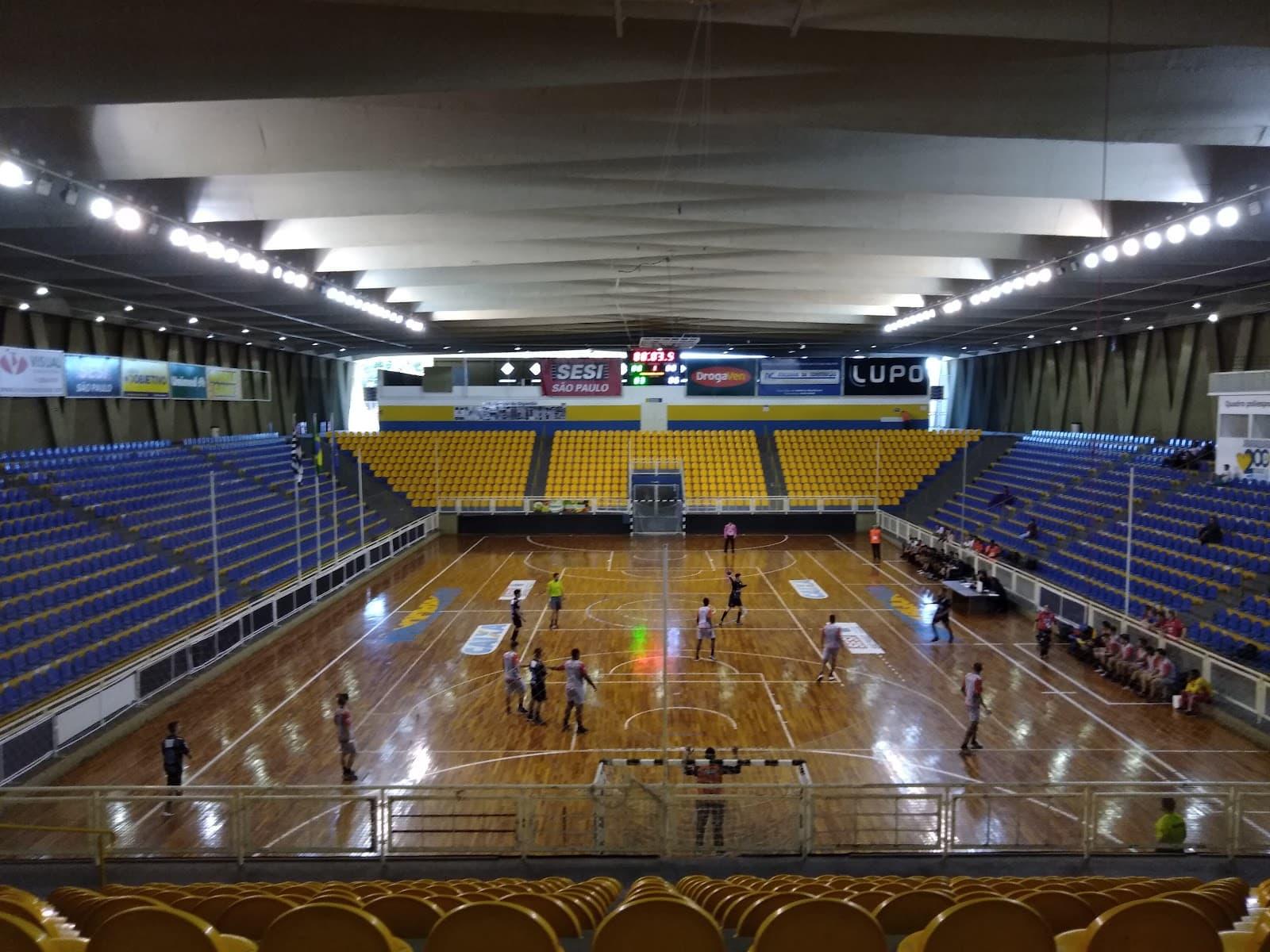 Ginásio de Esportes Gigantão - Image 1