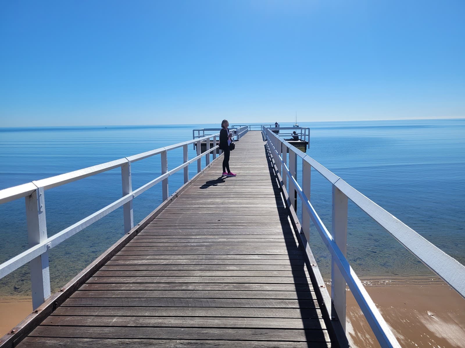 Scarness Beach and Jetty - Image 1