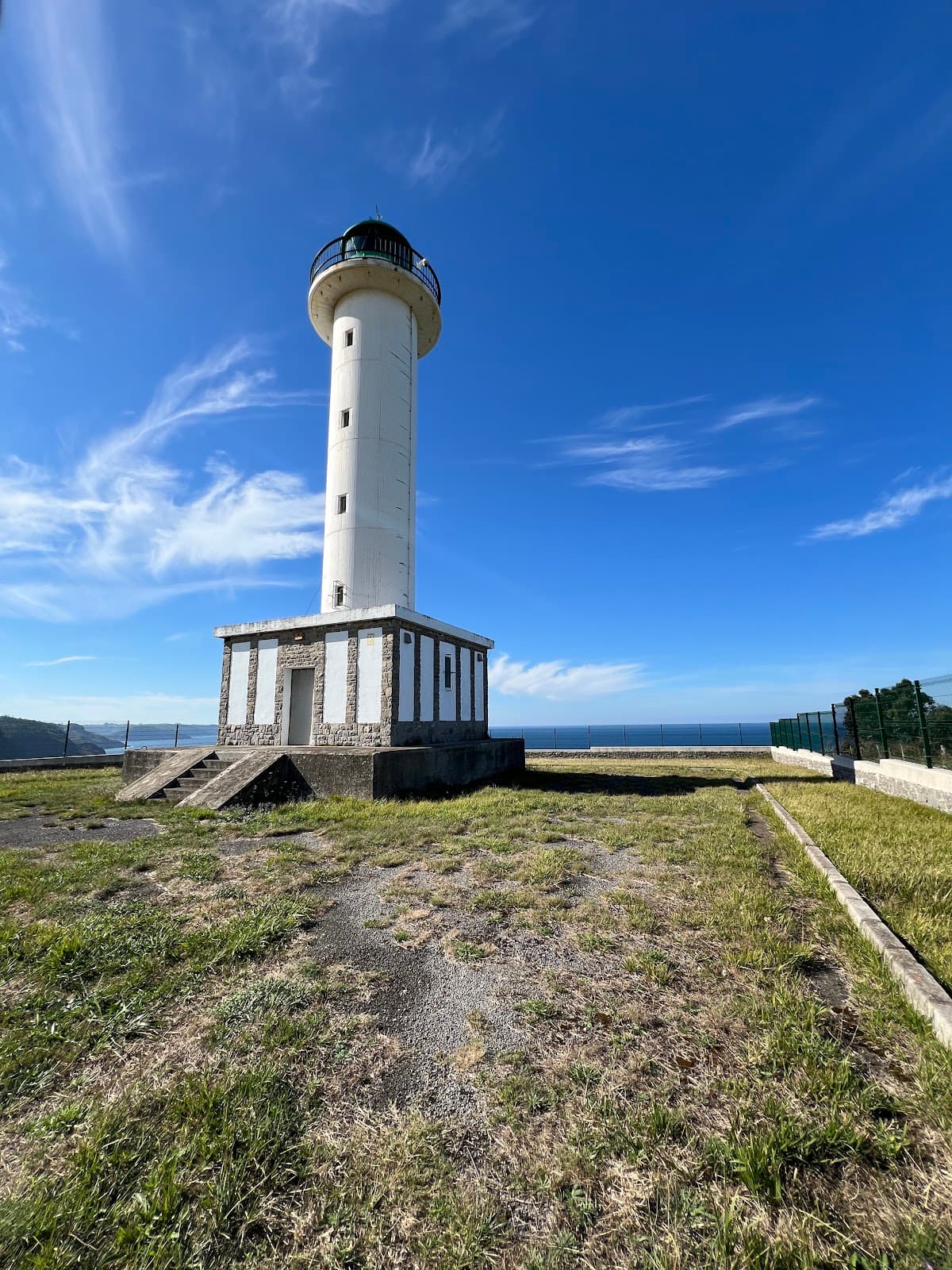Faro de Lastres (Luces Lighthouse) - Image 1