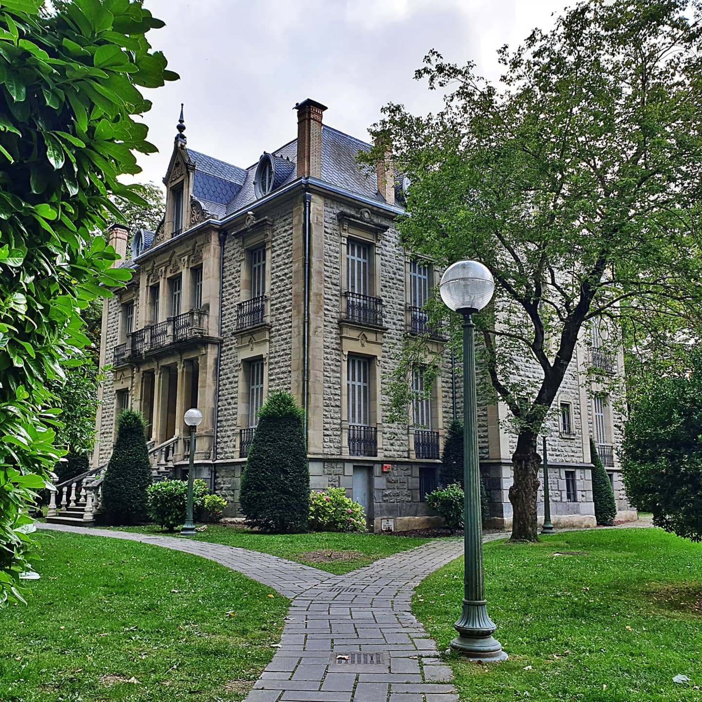 Paseo de la Senda - Image 1