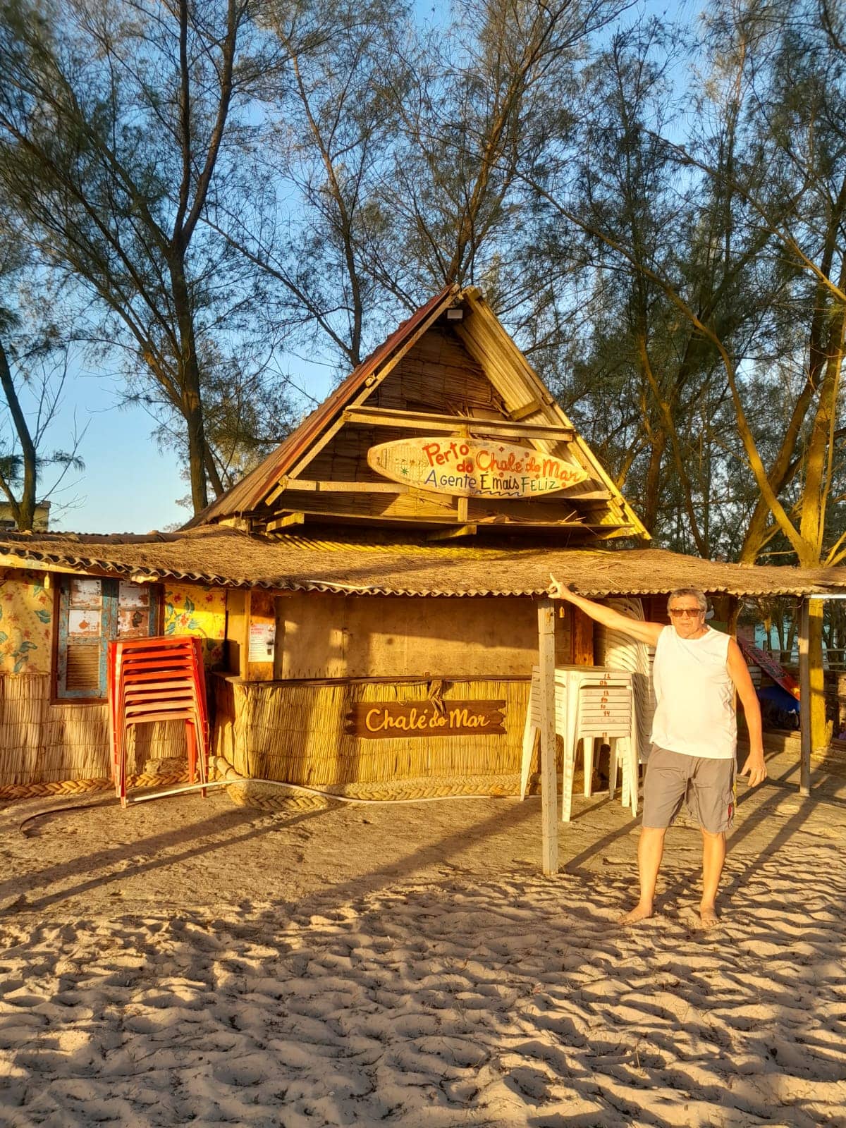 Lagoon-side Kiosks