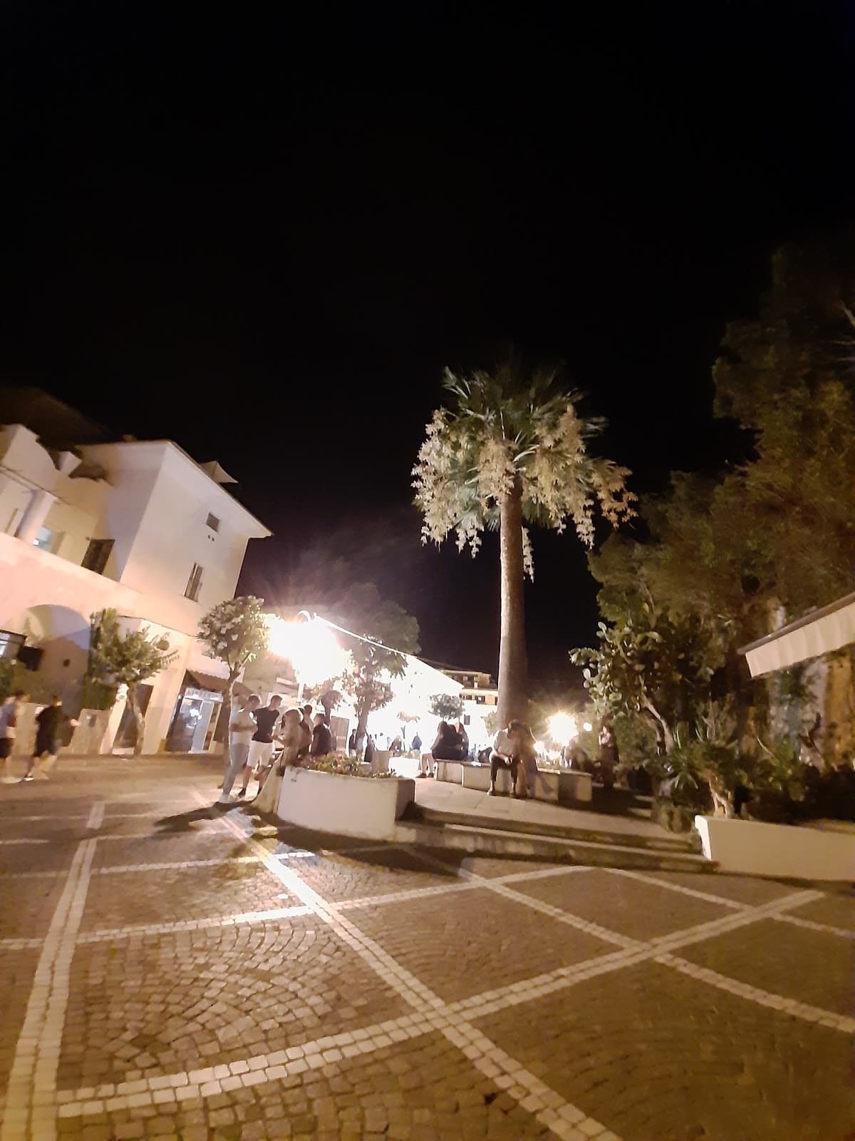 Corso Vittoria Colonna - Image 1