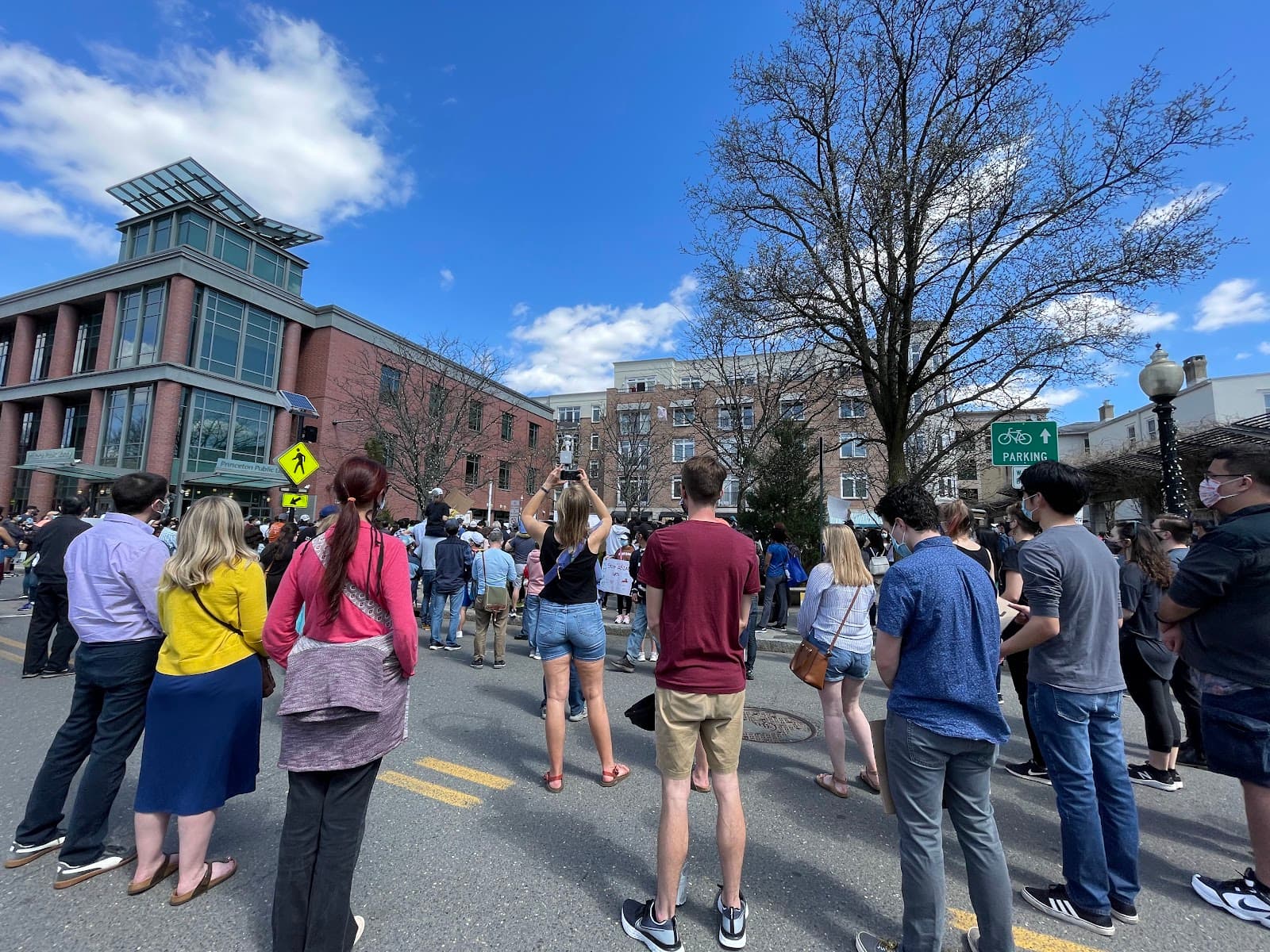 Hinds Plaza Princeton - Image 1
