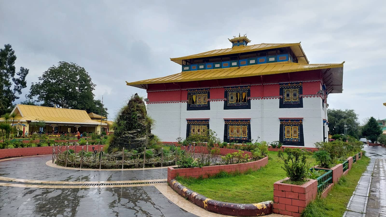 Prayer Wheels & Flags