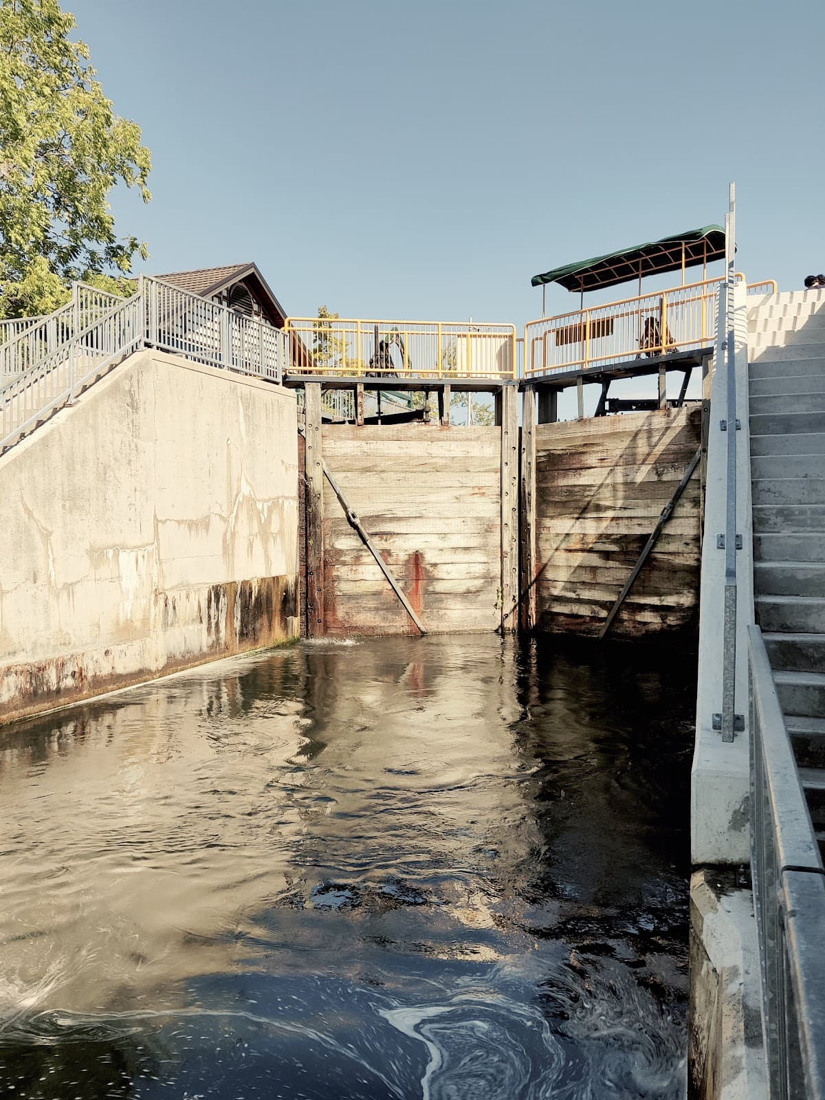 Port Severn Lock 45 & Swing Bridge - Image 1