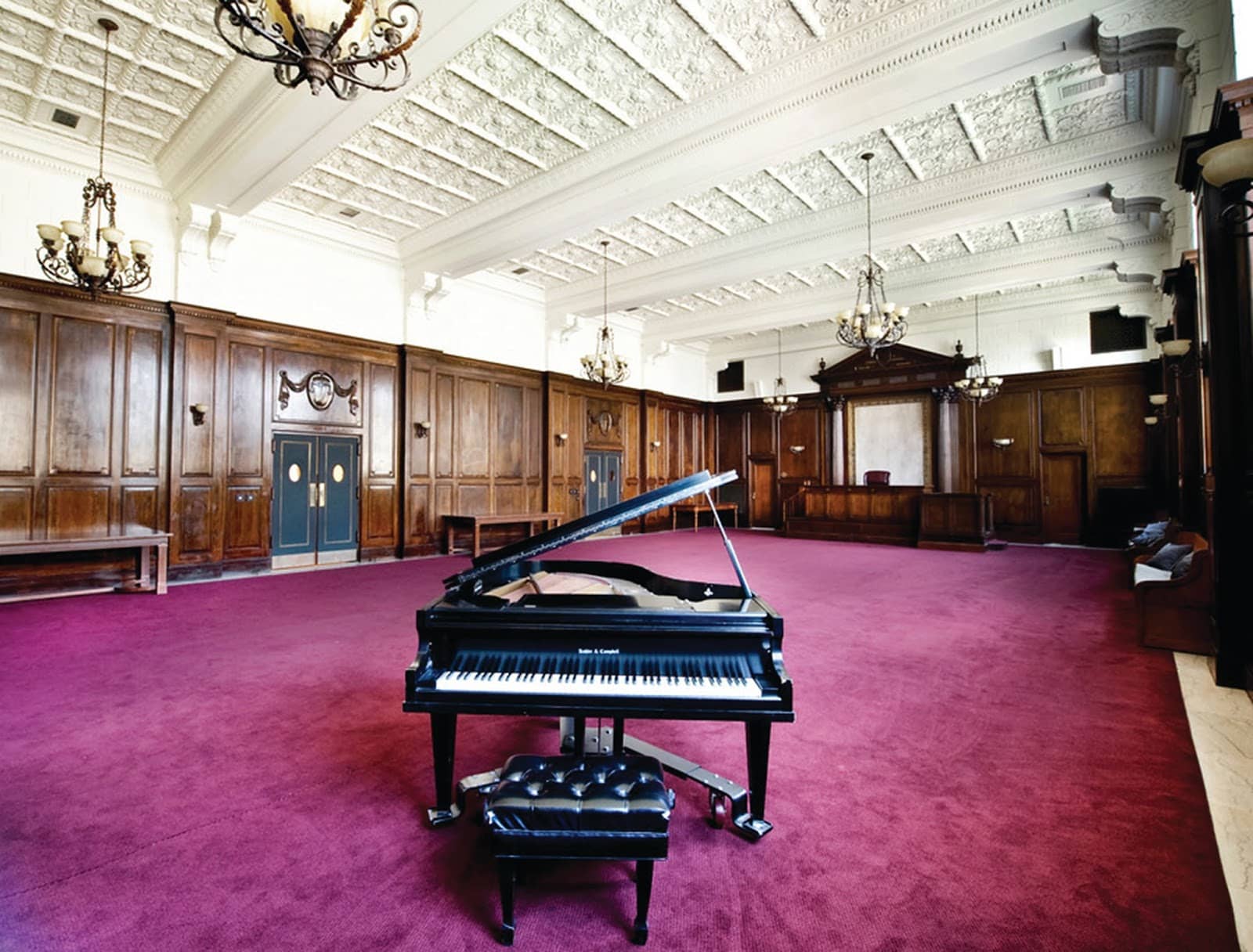 Live Music Performances