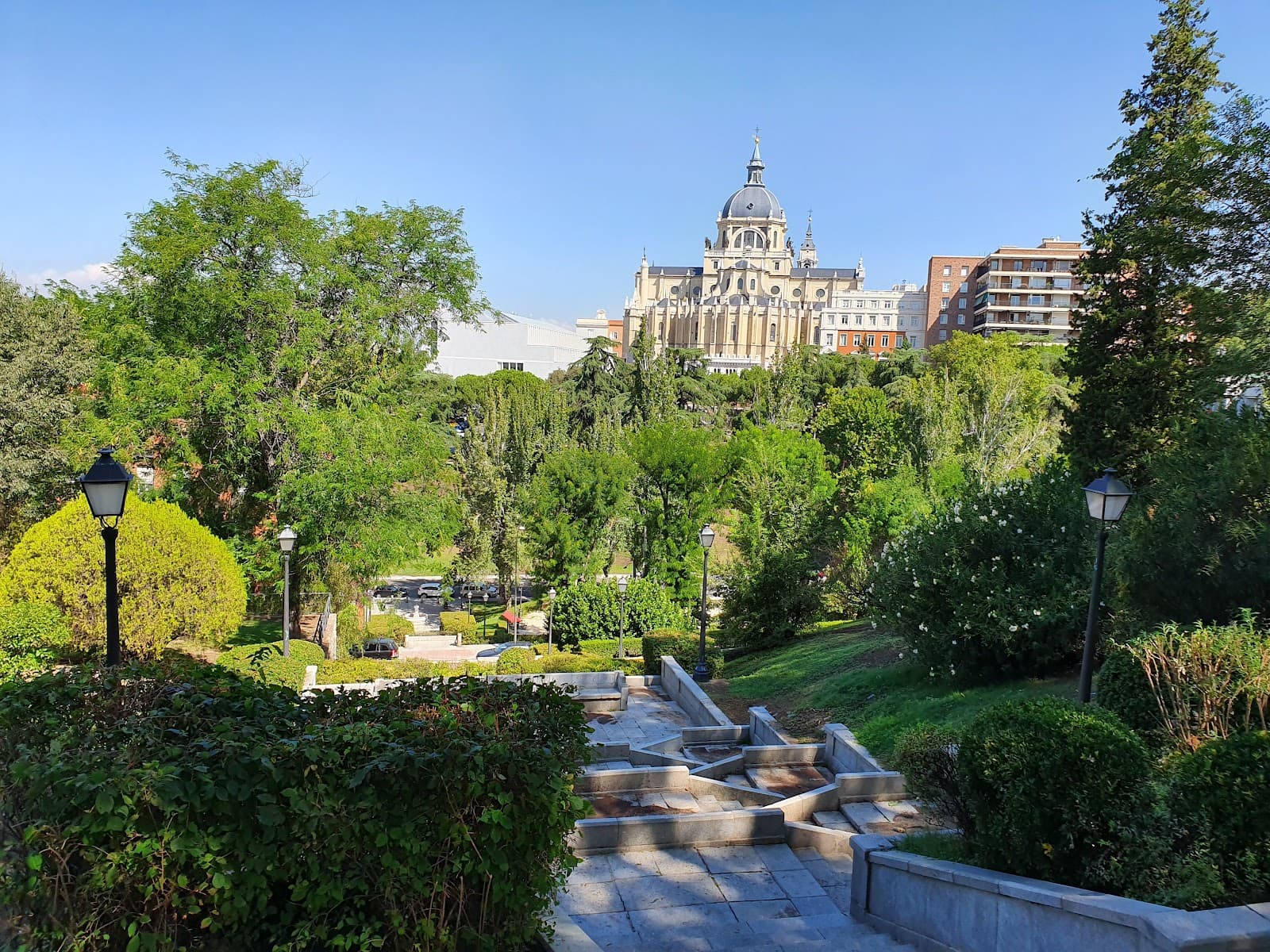 Parque de Las Vistillas - Image 1