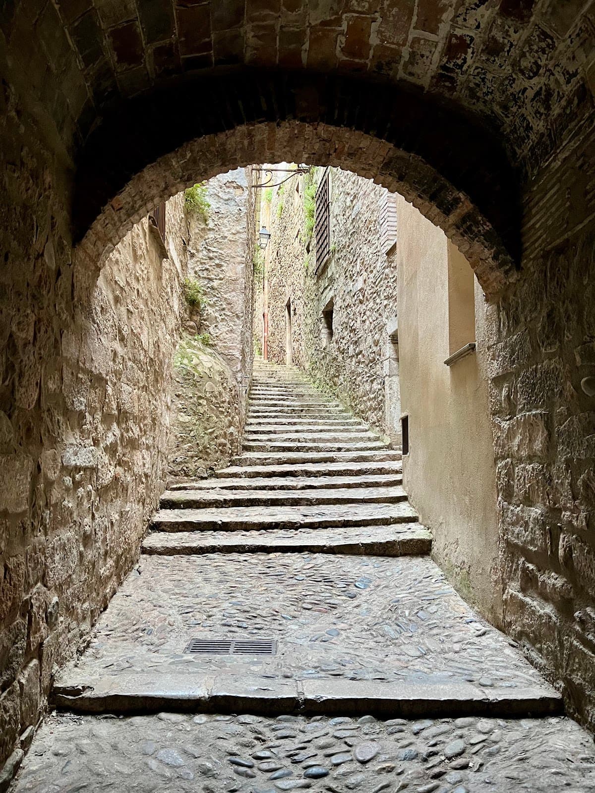 Old Town (Barri Vell) - Image 1