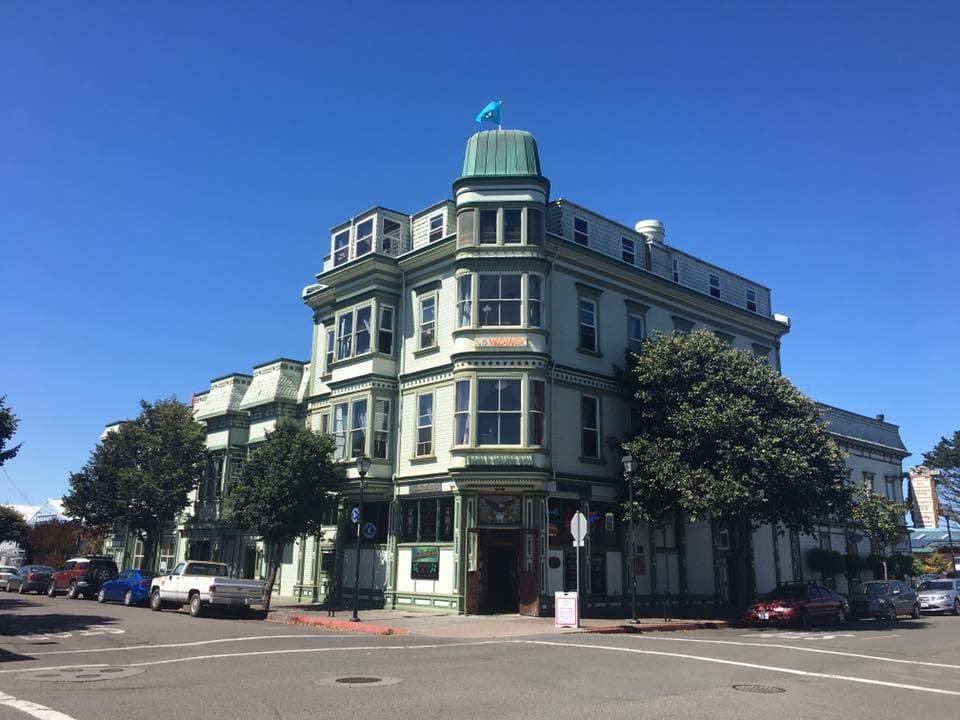 Historic Eagle House - Image 1