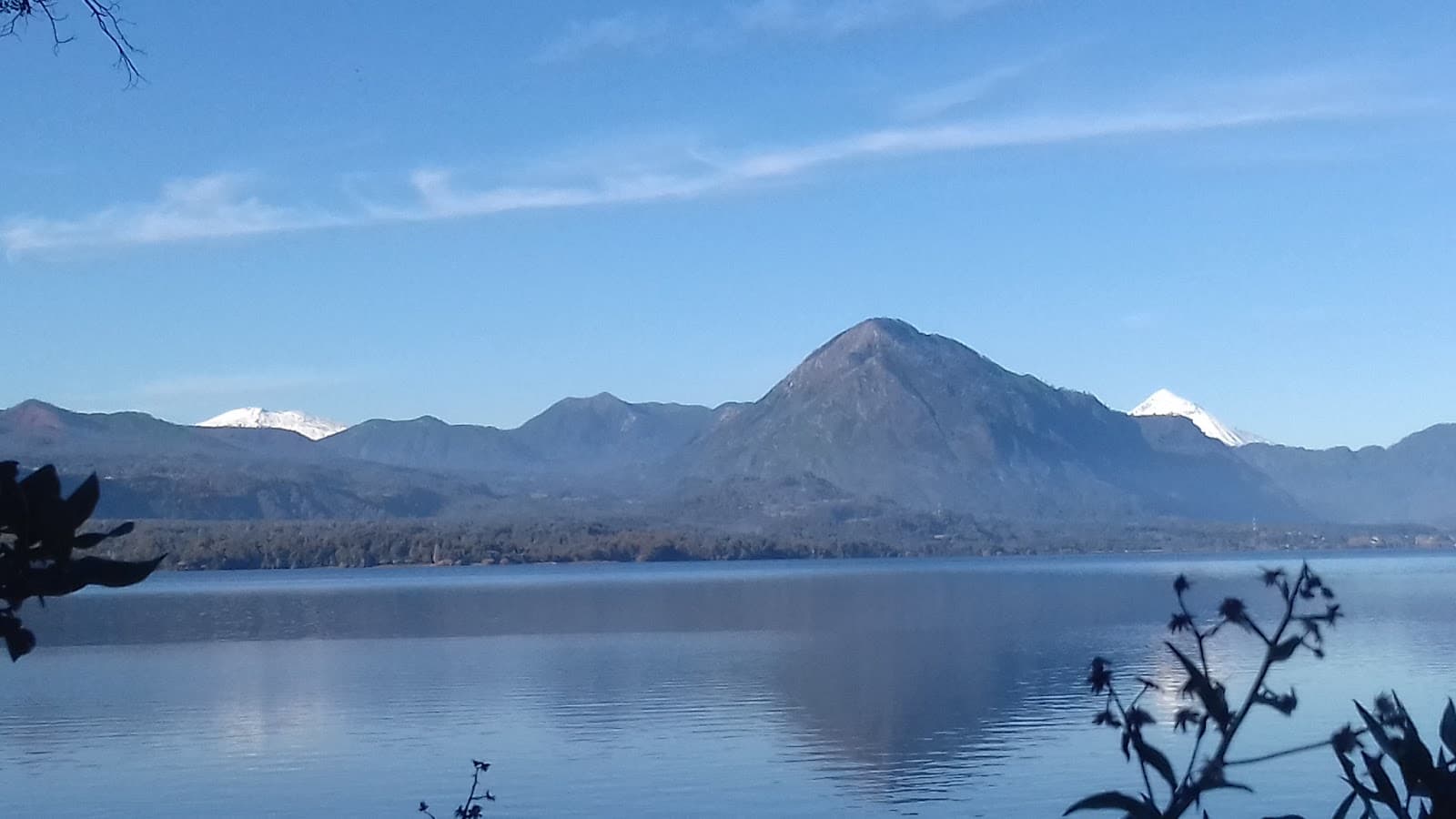 Lago Calafquén - Image 1