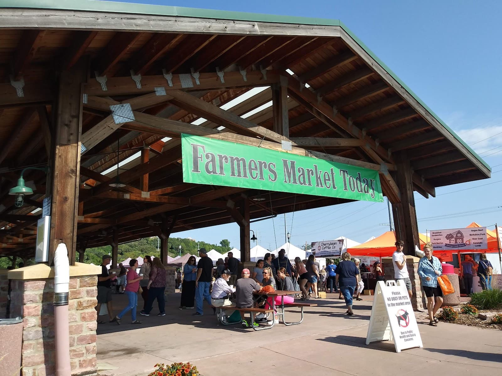 Falls Park Farmers Market - Image 1