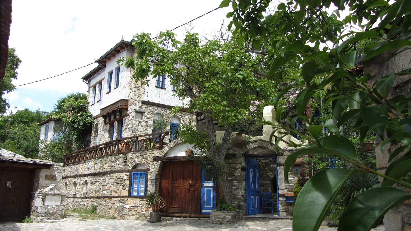 Kazaviti (Megalo and Mikro) - Image 1