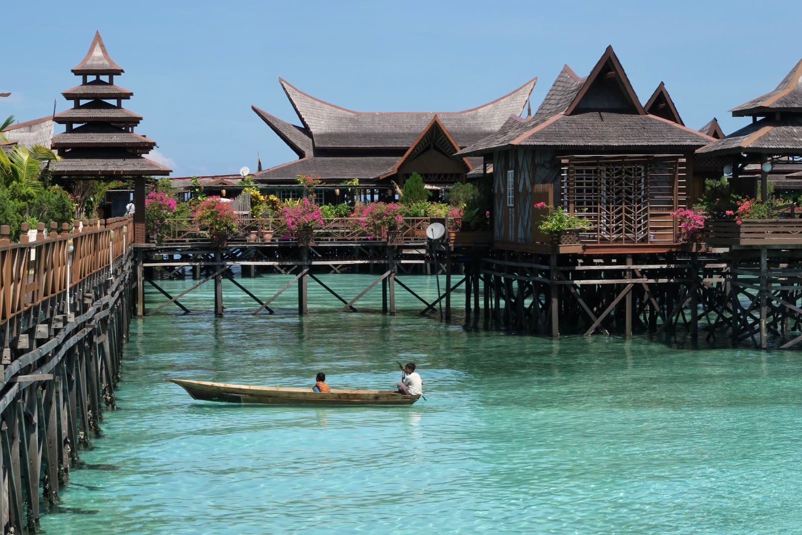 Mabul Island and Kapalai Island Semporna - Image 1