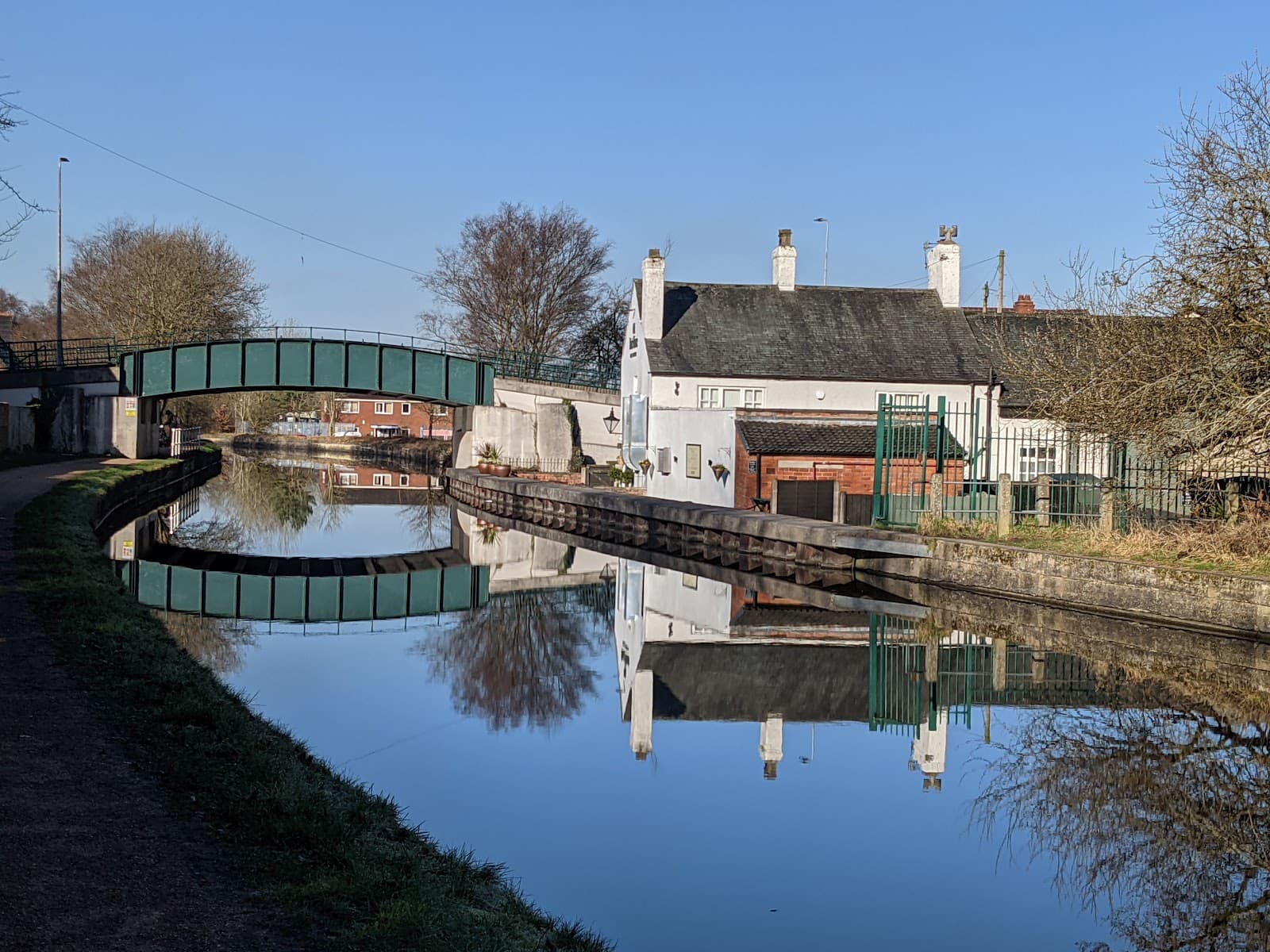 Bridgewater Canal Towpath Stretford - Image 1