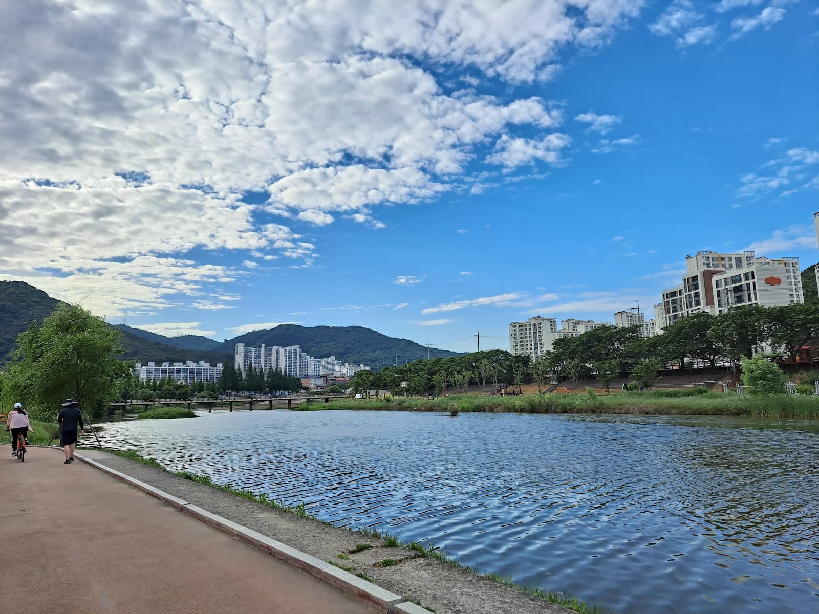 Dongcheon Stream Promenade - Image 1