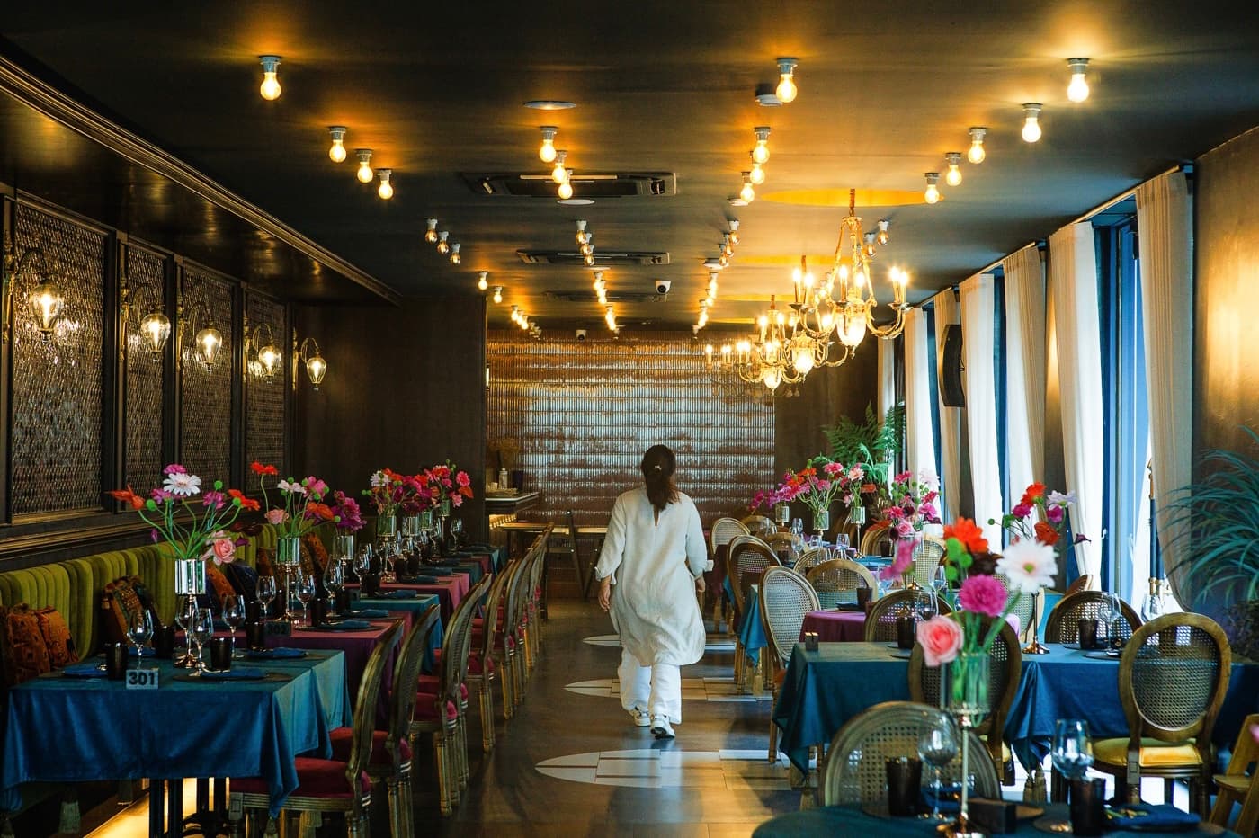 Blu Saffron - Image 1